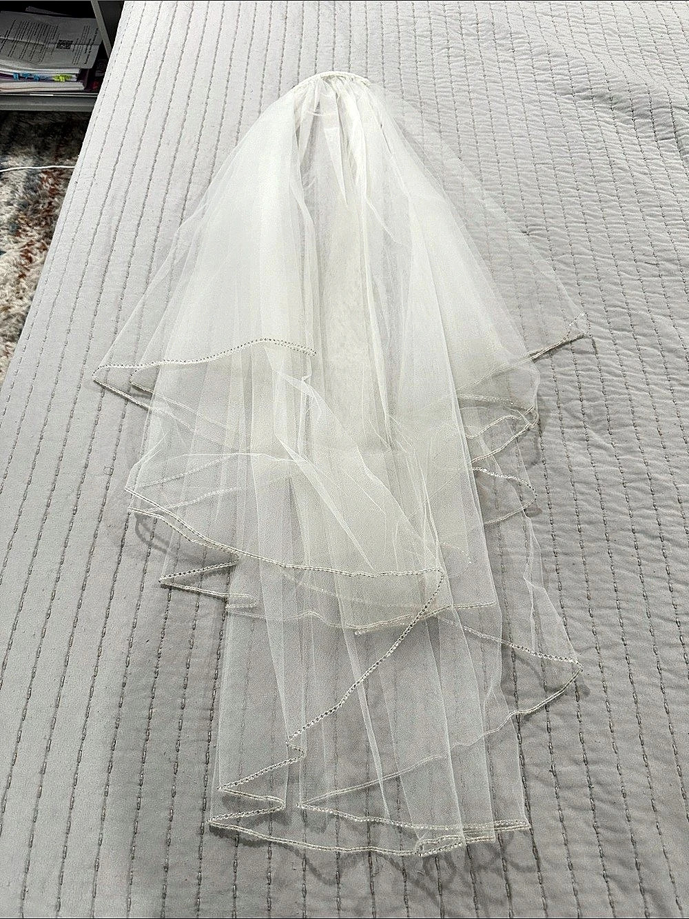 Bridal Veil with Comb in White